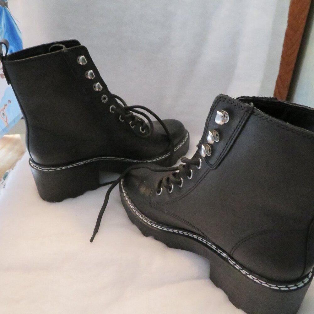 Calvin Klein 7M Black boot